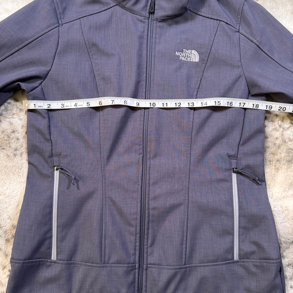 The North Face Gray Purple Ski & Snow Women's Jacket - Size Medium - Picture 6 of 16